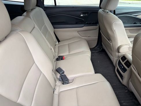 Used 2019 Honda Pilot EX-L image 16