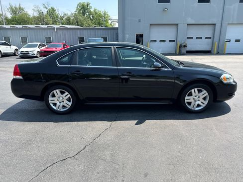 Used 2014 Chevrolet Impala LT w/ LT Sunroof Package image 2