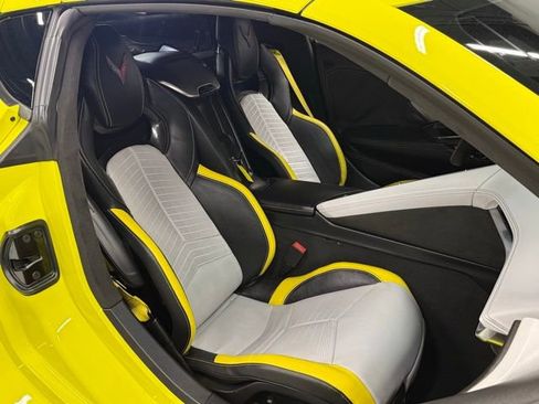Used 2022 Chevrolet Corvette Stingray Premium Cpe RWD image 16