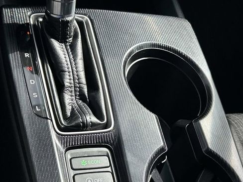 Used 2022 Honda Civic LX image 29