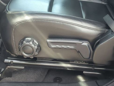 Used 2021 Jeep Wrangler Unlimited Sahara image 19