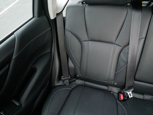 Used 2022 Subaru Forester Touring w/ Popular Package #2 image 12