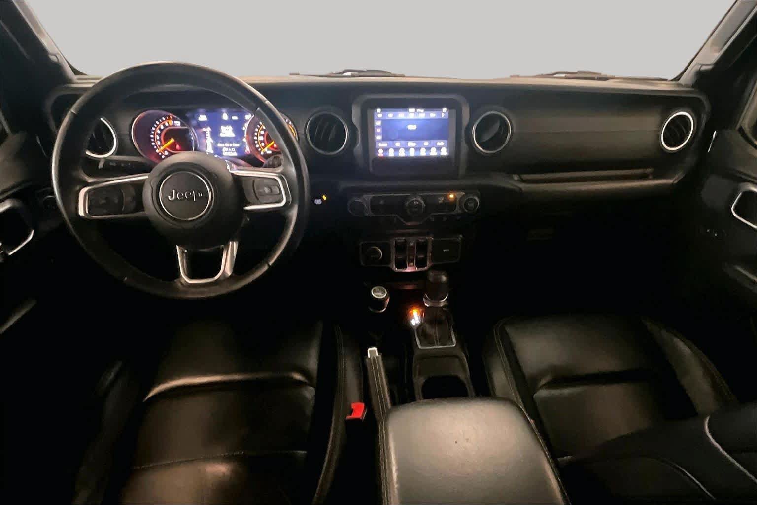 Used 2018 Jeep Wrangler Unlimited Sahara w/ Safety Group AWD/4WD image 14