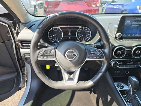 Used 2023 Nissan Sentra SV w/ All-Weather Package image 13