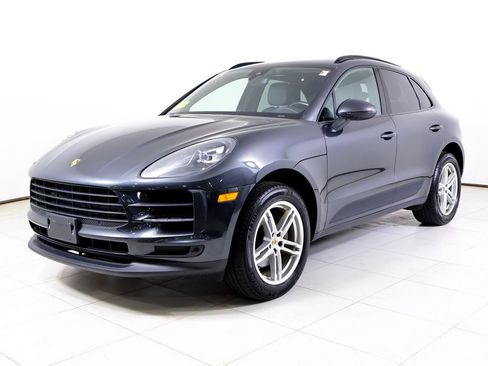 Certified 2020 Porsche Macan AWD/4WD image 1