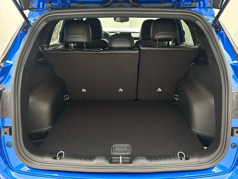 New 2026 Jeep Compass Latitude image 9