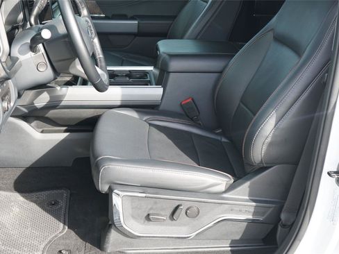 Certified 2024 Ford F250 Lariat AWD/4WD image 10