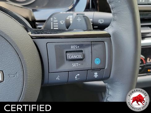 Used 2022 Nissan Pathfinder SV AWD/4WD image 28