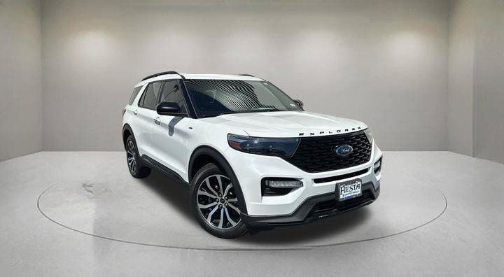 Certified 2022 Ford Explorer ST-Line w/ Class IV Trailer Tow Package RWD image 1