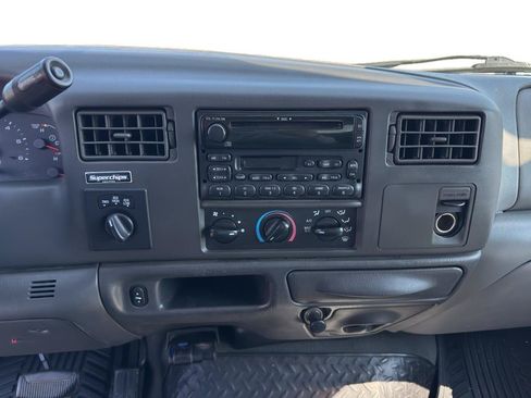 Used 2003 Ford F250 4x4 Crew Cab Super Duty image 9
