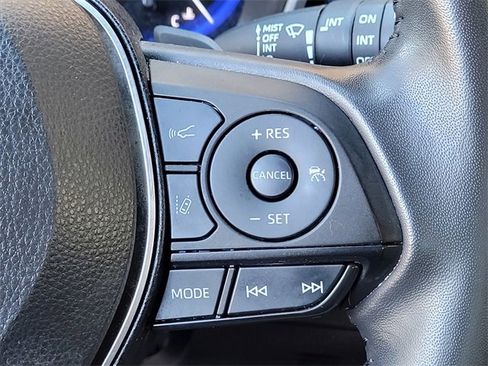 Certified 2022 Toyota Corolla XSE image 30