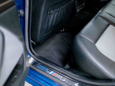 Used 2002 BMW M5 RWD image 49