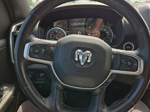 Used 2022 RAM 1500 Big Horn AWD/4WD image 18