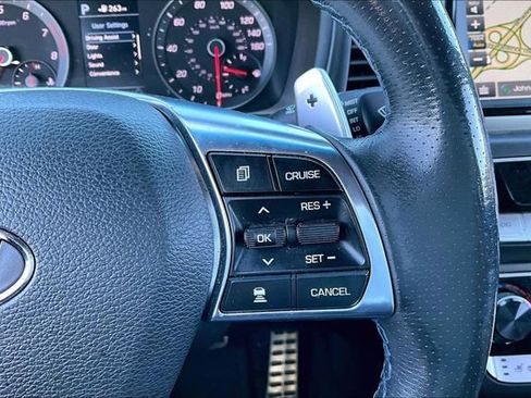 Used 2018 Hyundai Sonata Limited image 19