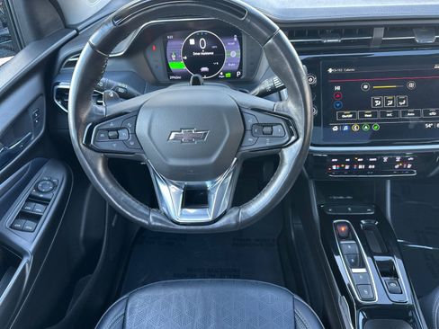 Used 2022 Chevrolet Bolt EUV Premier w/ Sun & Sound Package image 14