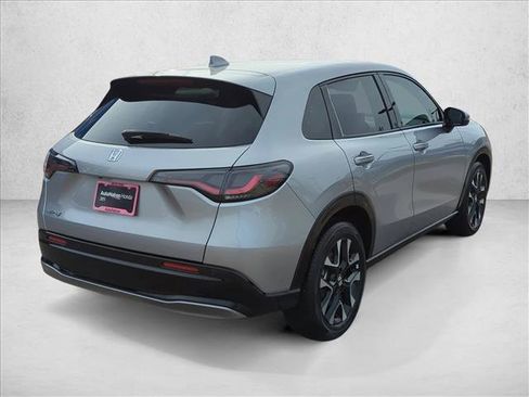 Certified 2026 Honda HR-V EX-L image 5