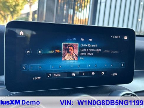 Certified 2022 Mercedes-Benz GLC 300 image 28