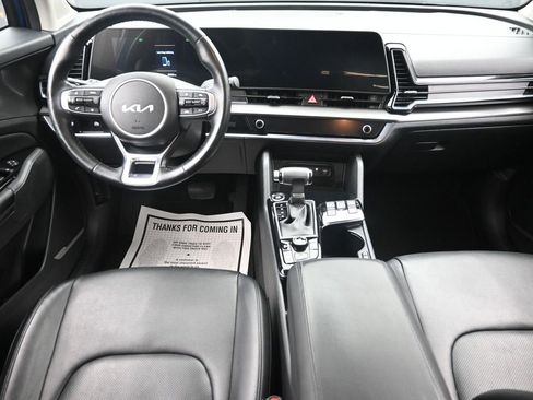 Used 2023 Kia Sportage EX image 12