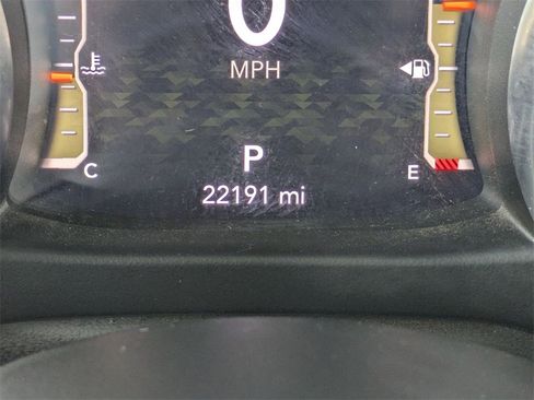 Used 2023 Jeep Wrangler Unlimited Rubicon image 16