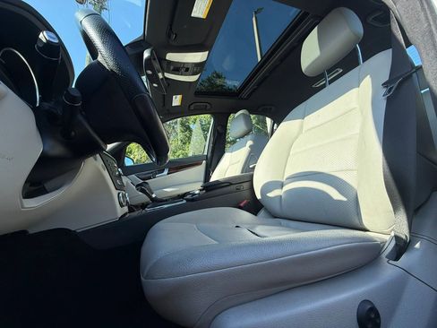 Used 2014 Mercedes-Benz C 300 4MATIC Sedan image 17