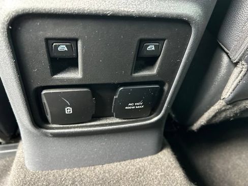 Used 2022 Ford Bronco Wildtrak AWD/4WD image 14