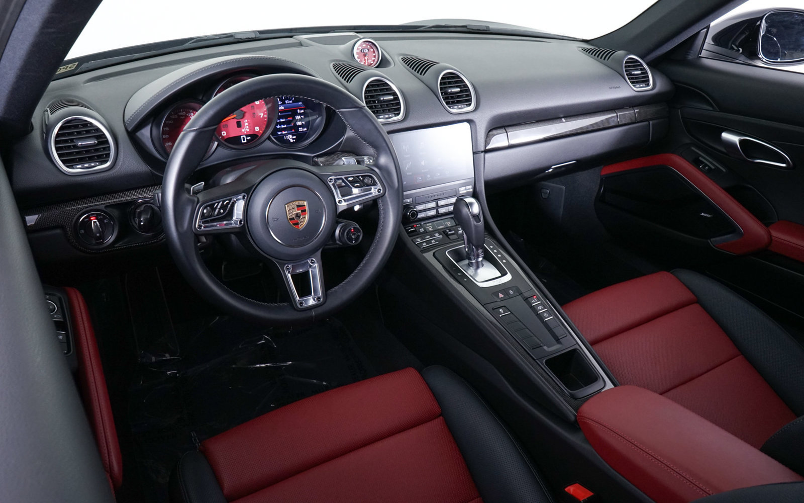 Used 2025 Porsche 718 Cayman S RWD image 23