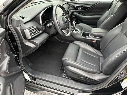 Used 2022 Subaru Outback Limited image 11