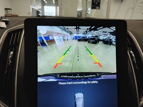 Certified 2024 Ford Edge SEL image 22