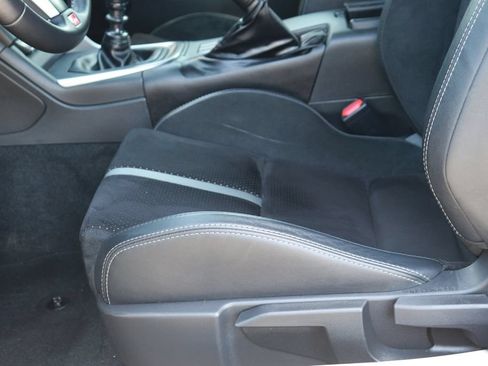 Used 2025 Toyota GR86 Premium w/ Performance Package RWD image 10