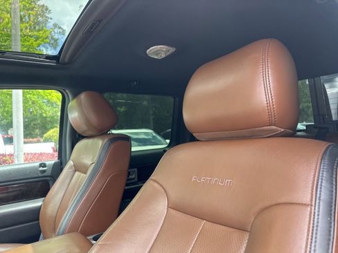 Used 2014 Ford F150 Platinum AWD/4WD image 3