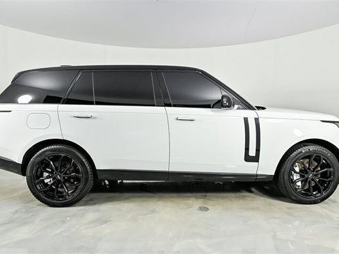 Used 2022 Land Rover Range Rover Long Wheelbase SE AWD/4WD image 10