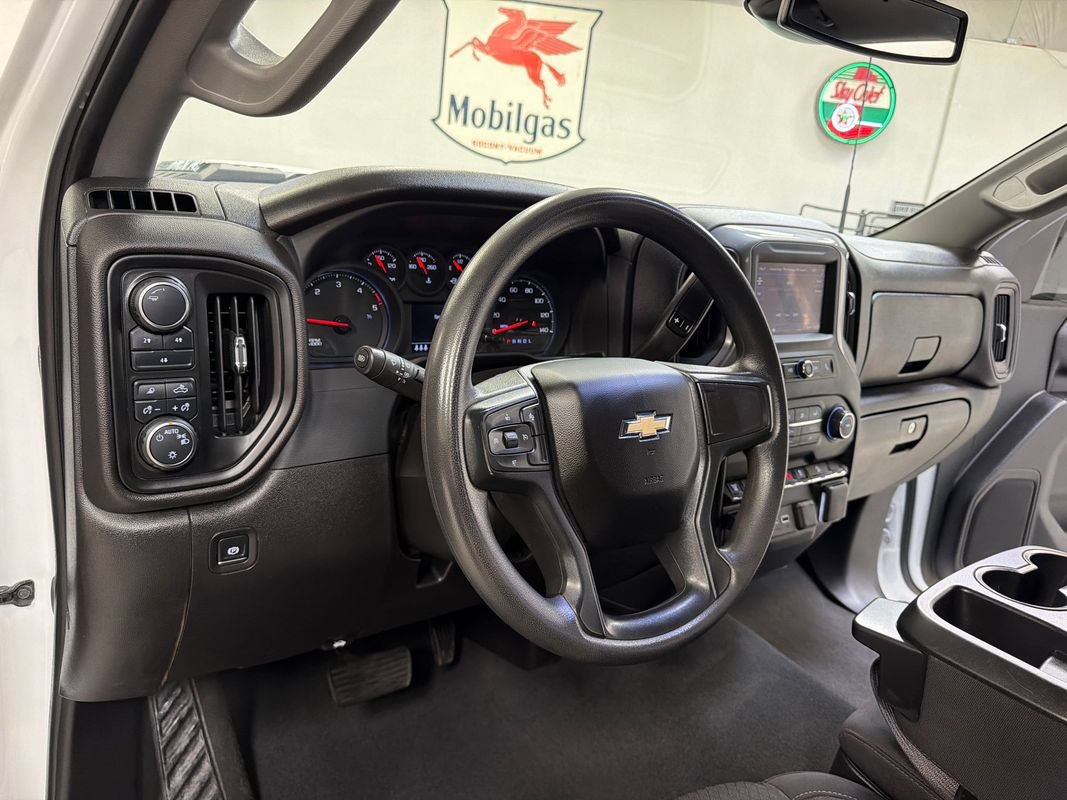 Used 2024 Chevrolet Silverado 2500 Custom w/ Custom Value Package AWD/4WD image 27