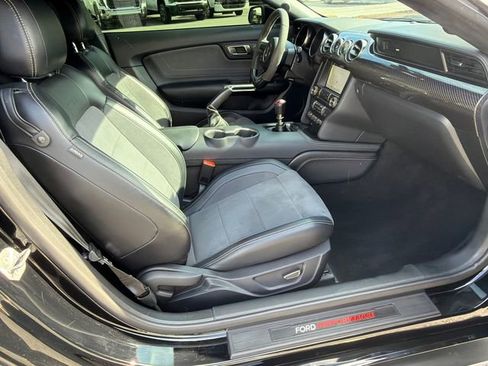 Used 2019 Ford Mustang Shelby GT350 w/ Technology Package image 13