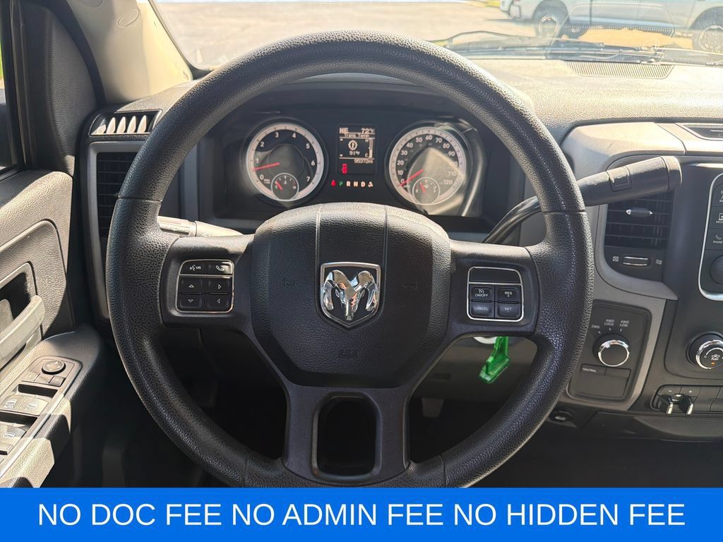 Used 2015 RAM 1500 Express AWD/4WD image 16