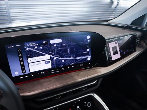 New 2026 Audi Q5 Premium Plus AWD/4WD image 22