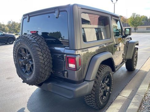 Certified 2021 Jeep Wrangler Willys image 12