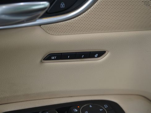 Used 2019 Cadillac XT5 Luxury AWD/4WD image 22