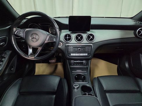 Used 2019 Mercedes-Benz CLA 250 4MATIC image 19