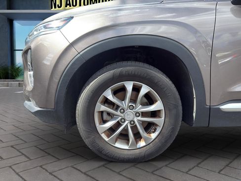 Used 2019 Hyundai Santa Fe SEL image 22