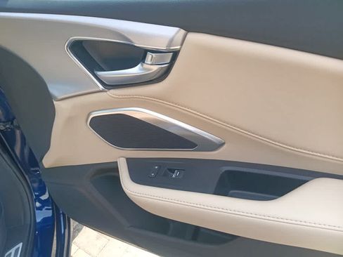 Used 2024 Acura RDX SH-AWD image 28