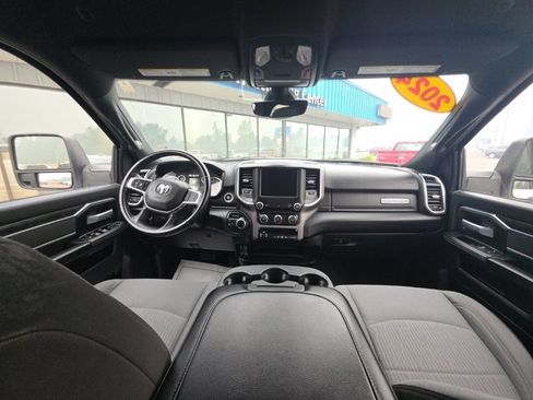 Used 2024 RAM 2500 Big Horn AWD/4WD image 19