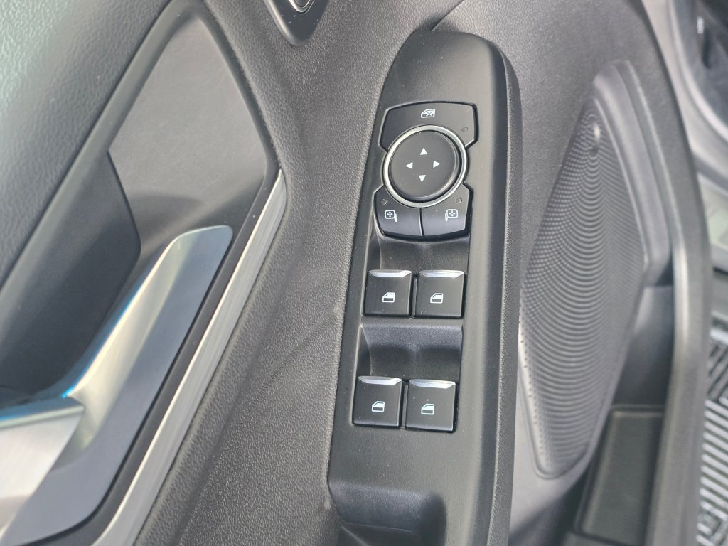 Used 2024 Ford Escape Platinum AWD/4WD image 21