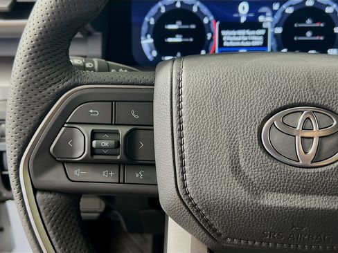 New 2025 Toyota Tacoma TRD Sport image 18