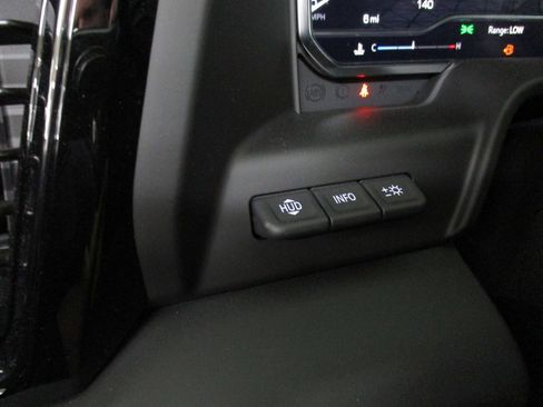 New 2025 GMC Sierra 2500 AT4 w/ Technology Package image 25