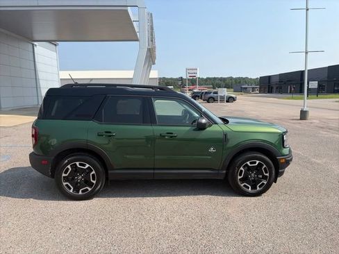 Used 2024 Ford Bronco Sport Outer Banks w/ Tech Package AWD/4WD image 7