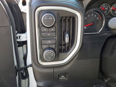 Used 2020 Chevrolet Silverado 2500 LT image 21