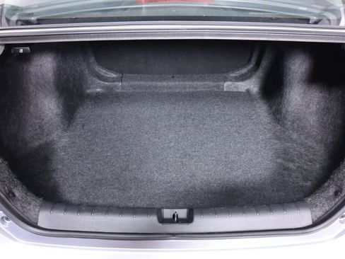 Used 2019 Honda Civic LX image 30