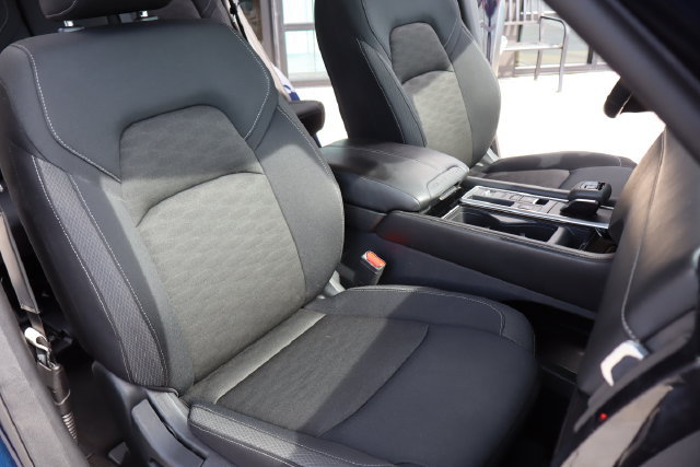 Used 2024 Nissan Pathfinder SV FWD image 12