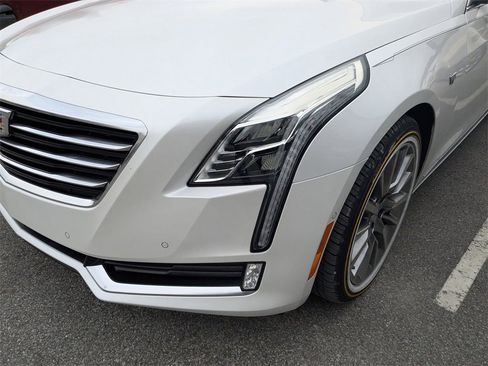 Used 2016 Cadillac CT6 Luxury image 2