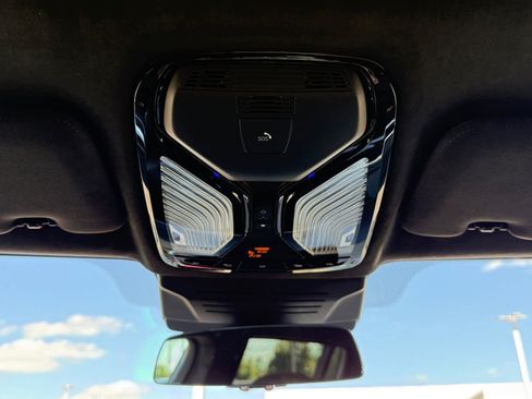 New 2027 BMW X7 M60i AWD/4WD image 30
